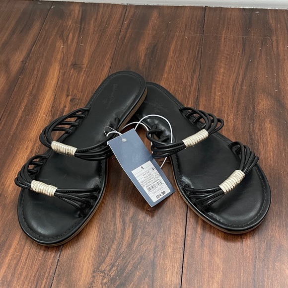 Universal Thread Shoes - Universal Thread Black Sandals with Silver Accents Size 8